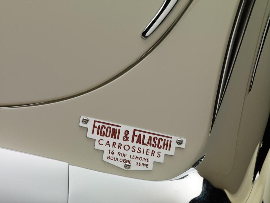 Детали экстерьера Talbot-Lago T150C Cabriolet by Figoni & Falaschi 1936 года  (фото 19 из 19)